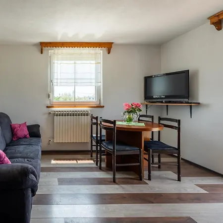 Zdravac Appartamento Umago